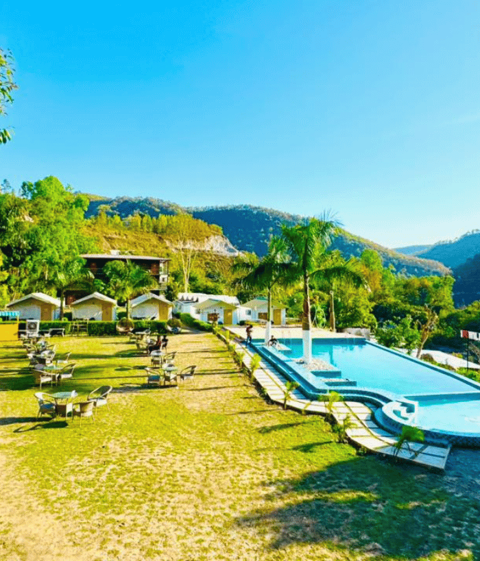 Luxury Resort in Jim Corbett
