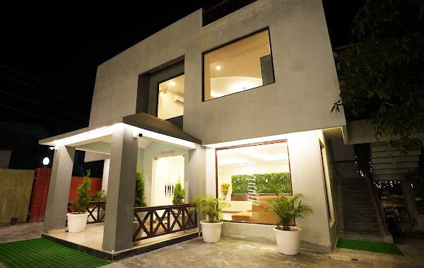 Why Wild vista is considered as one of the best resorts in Corbett?